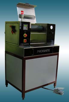 Laboratuvar Tipi Foulard